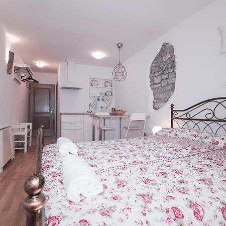 Apartments Pia Пиран Екстериор снимка