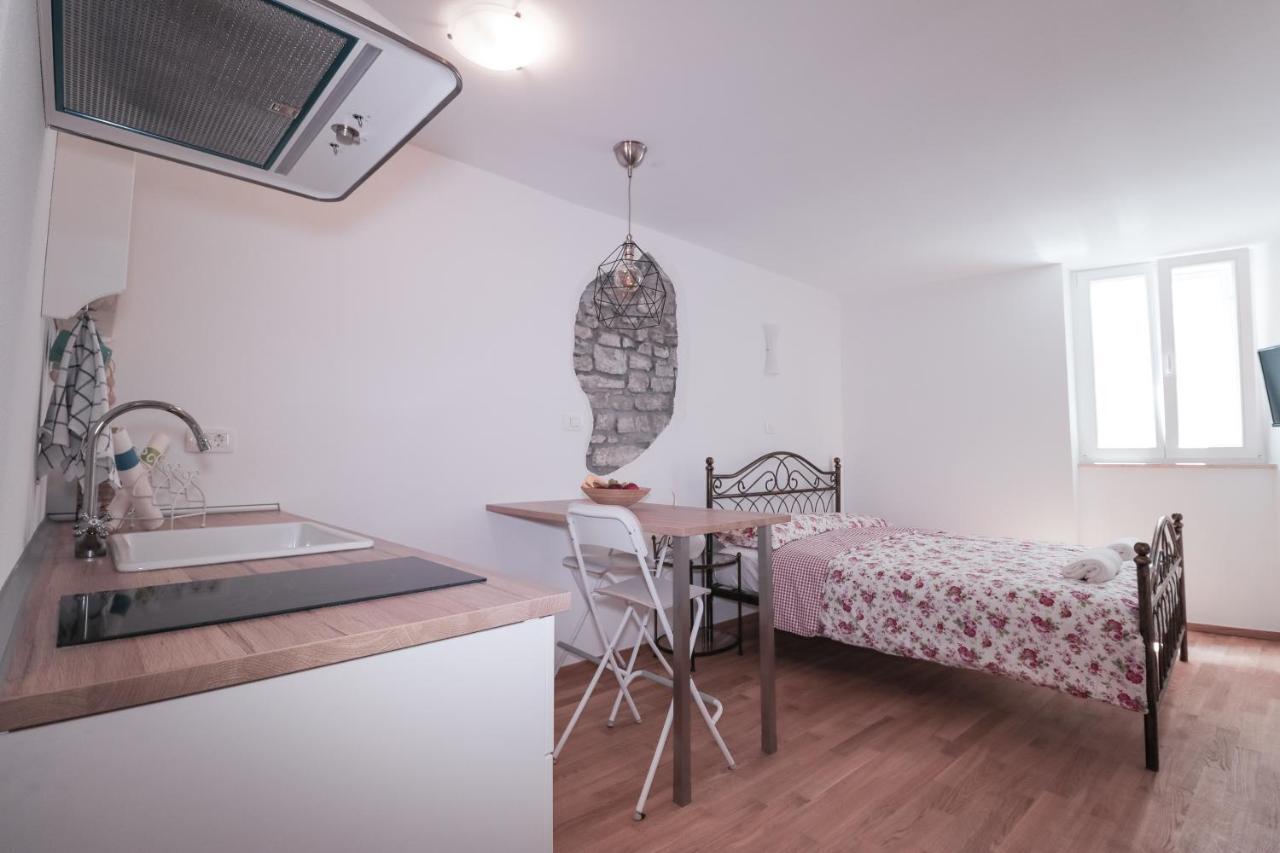 Apartments Pia Пиран Екстериор снимка