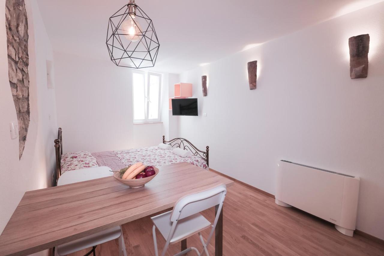 Apartments Pia Пиран Екстериор снимка