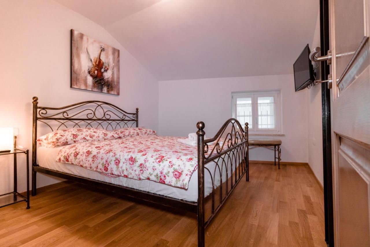 Apartments Pia Пиран Екстериор снимка